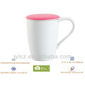 Keramik-China-Teetasse mit Tee-Ei und Silikon-Deckel